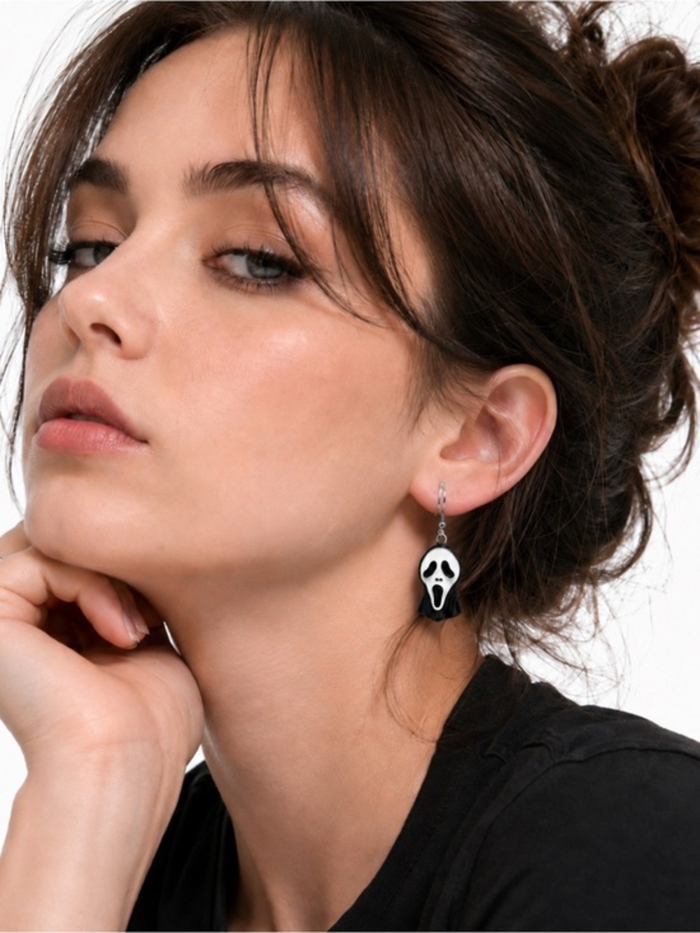 NWOT Scream Halloween Ghostface Scary Gothic Iconic Horror Hook Dangle Earrings